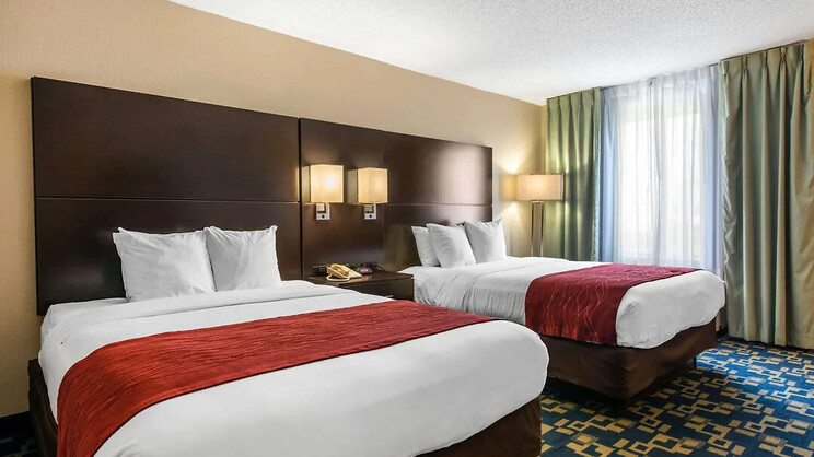 Comfort Inn & Suites Near Universal Orlando Resort-convention Ctr.